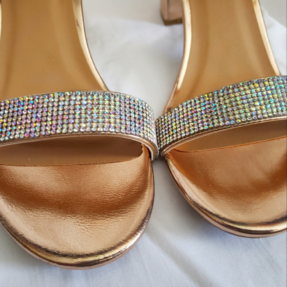 Bamboo 2" sparkling heel